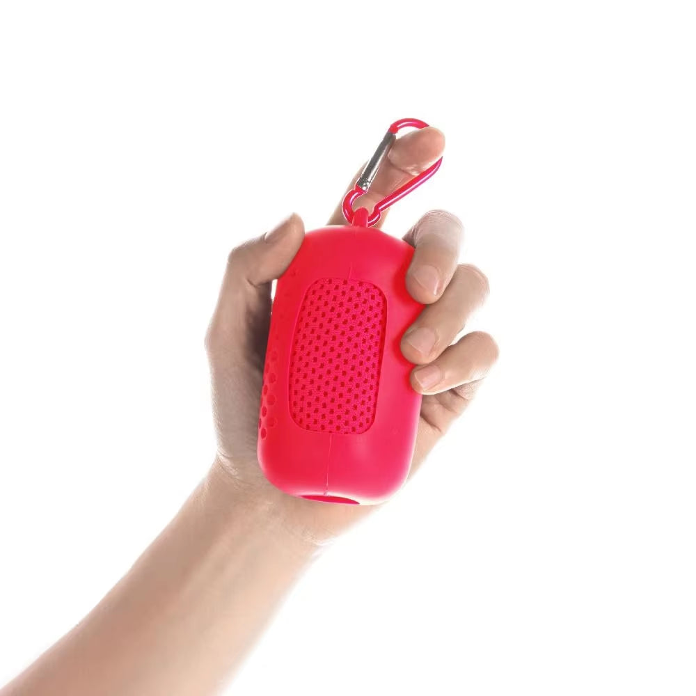 Portable Microfiber Quick-Dry Fitness Towel with Silicone Bag